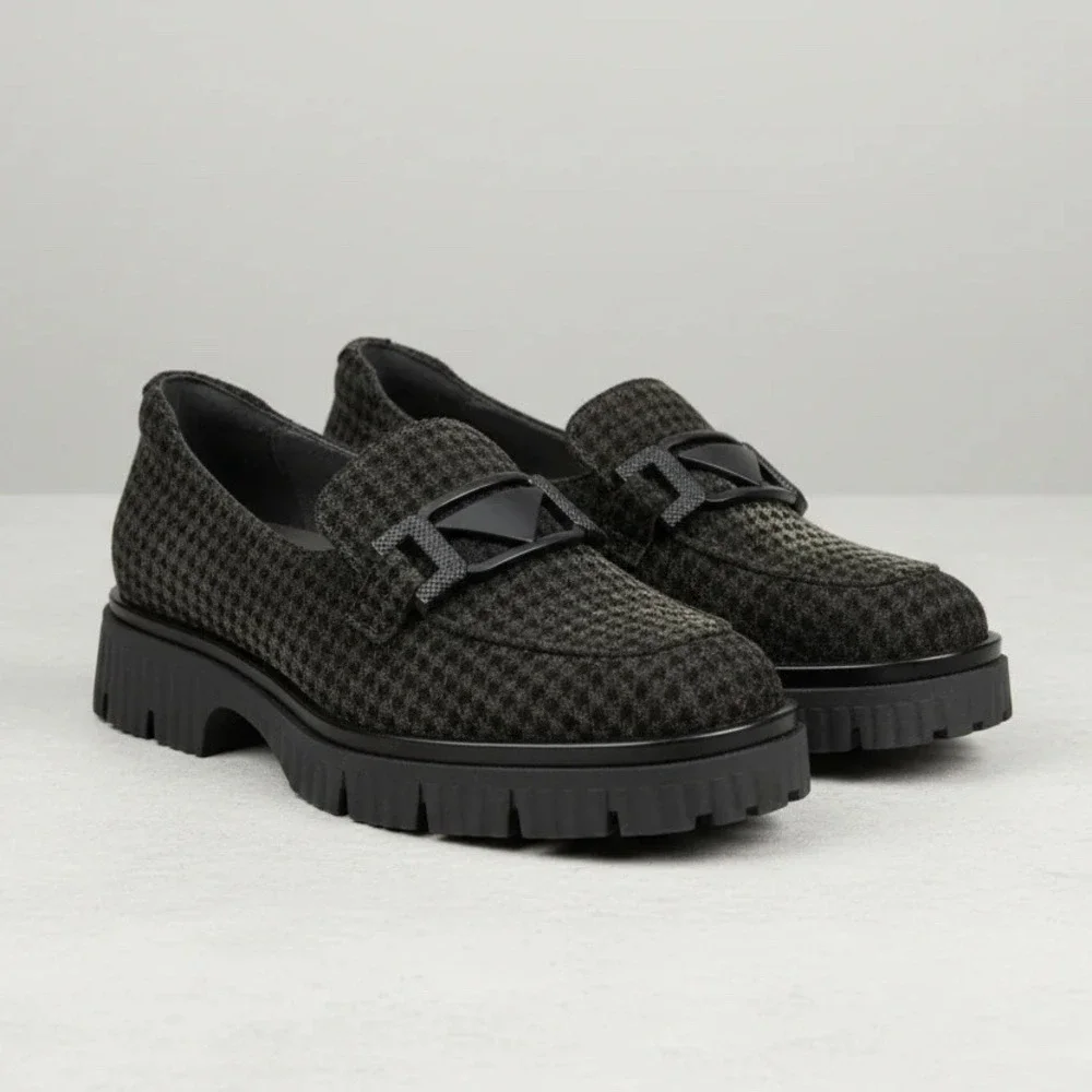 Softwaves Women's Size 40 / 9.5 Varena Velvet Loafer Chunky Houndstooth Platform